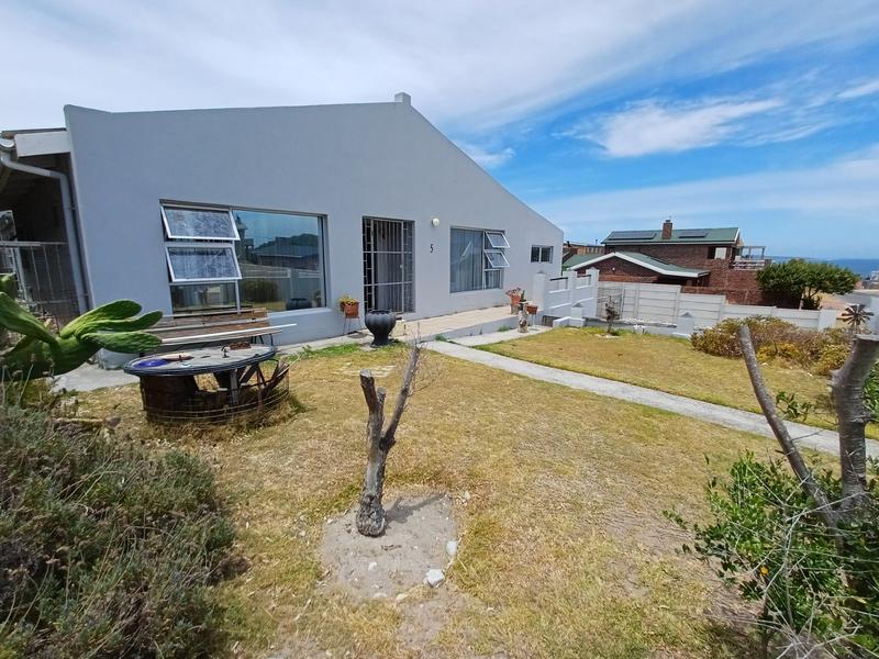 3 Bedroom Property for Sale in De Kelders Western Cape